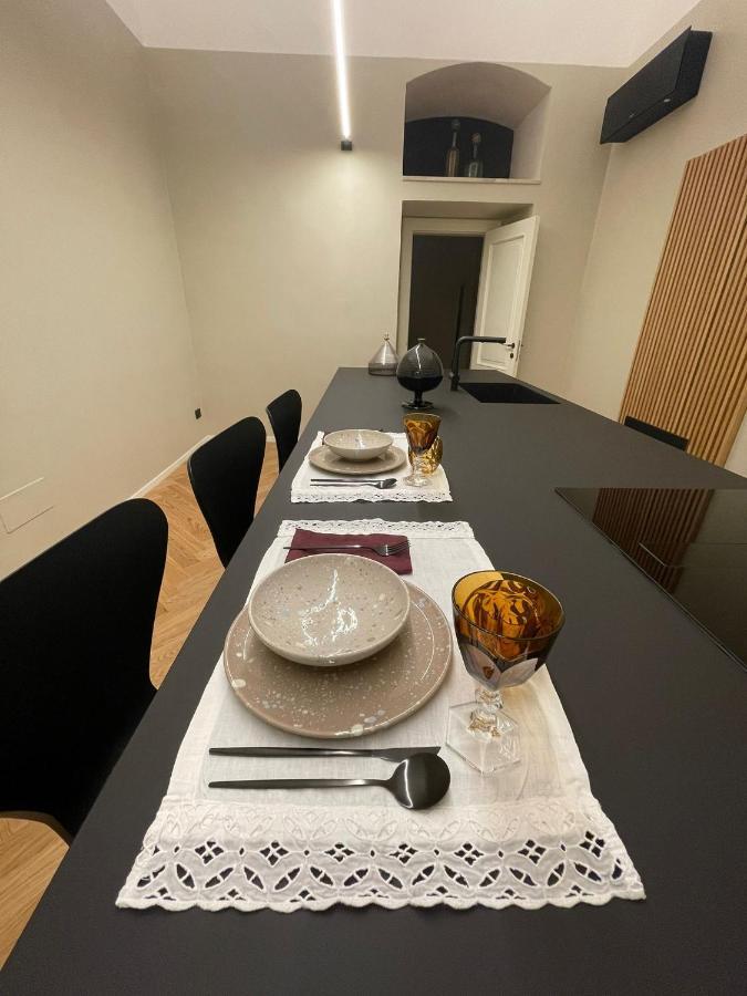 Meh Luxury Apartment City Centre Bari Exteriér fotografie